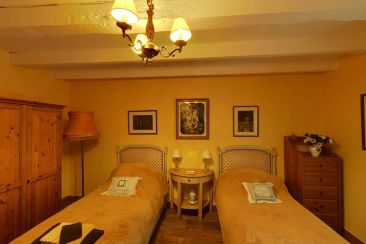 GITE et CHAMBRE d HOTE MONTAUBAN Lamothe Capdeville (82)