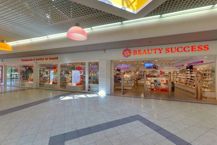 Beauty Success - Galerie Cora - Moulins-lès-Metz (57)