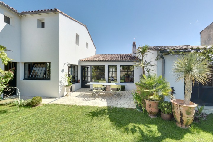 548 Immobilier ile de Ré maison à vendre à Loix en Ré